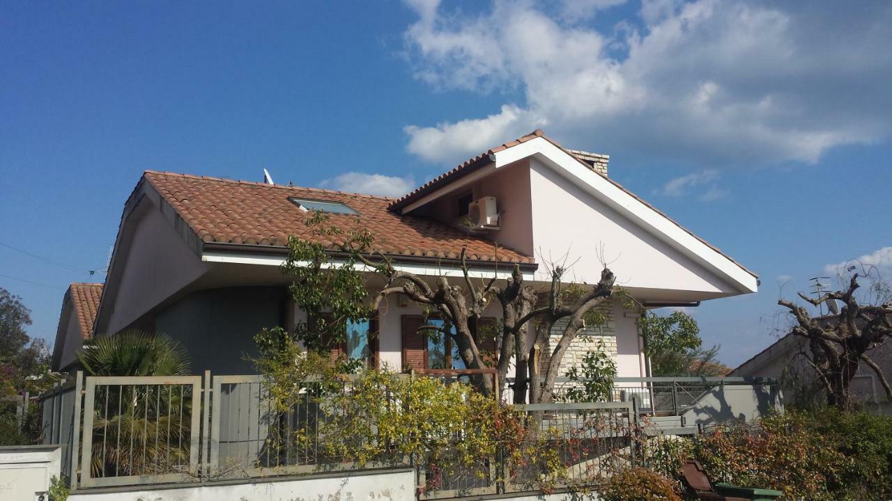 B&B Villa Noemi Formia Kültér fotó
