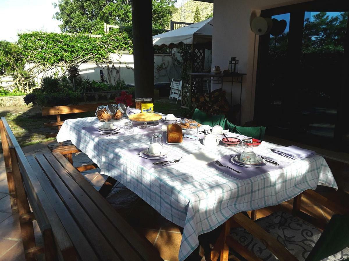 B&B Villa Noemi Formia Kültér fotó